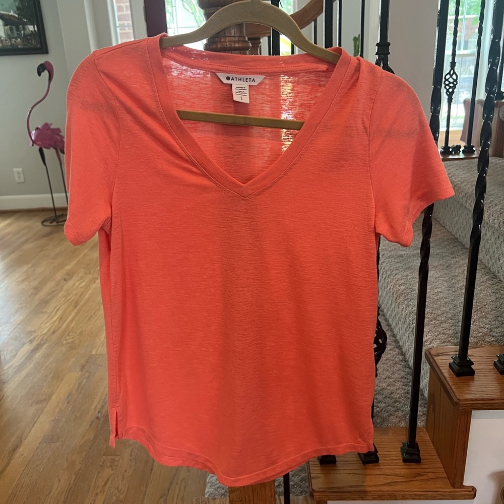 Athleta Women's Coral V-Neck Top